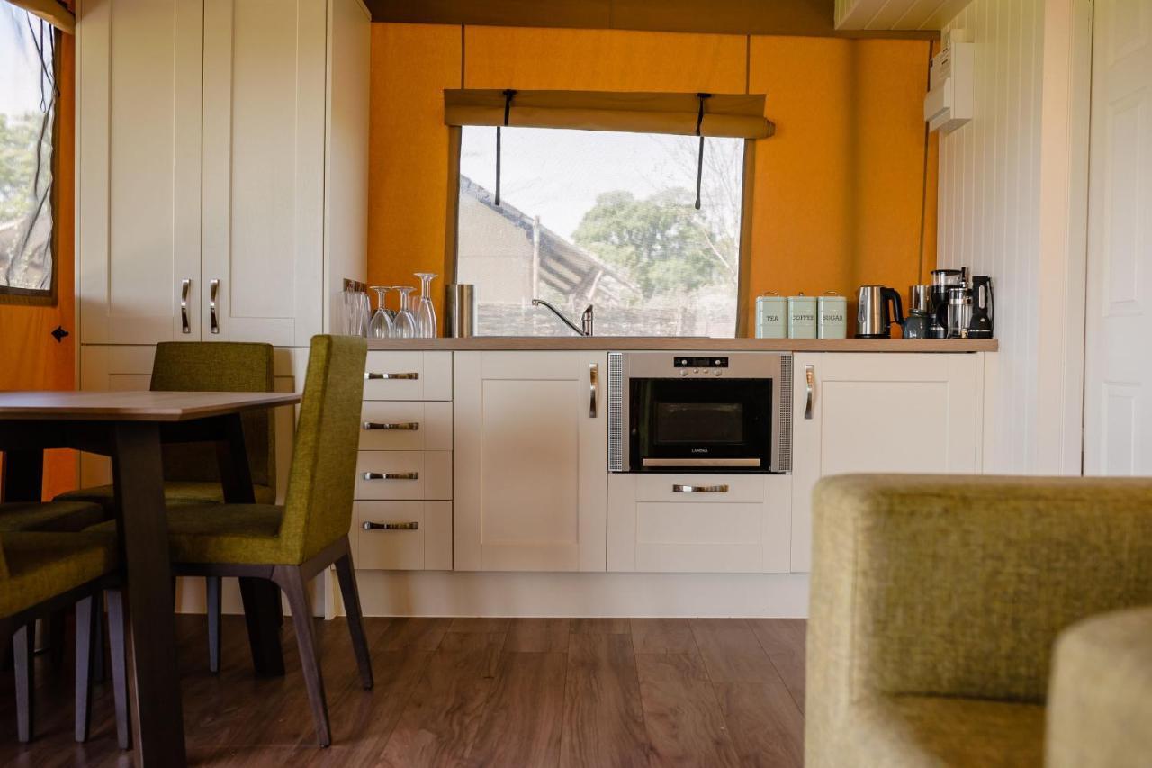 Hencote Vineyard Glamping Village Шрусбері Екстер'єр фото