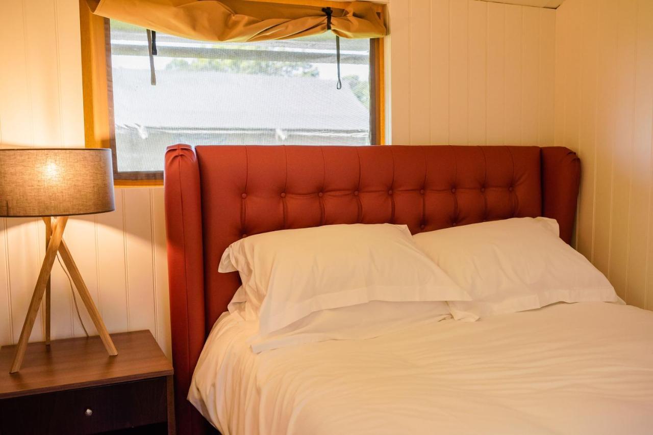 Hencote Vineyard Glamping Village Шрусбері Екстер'єр фото