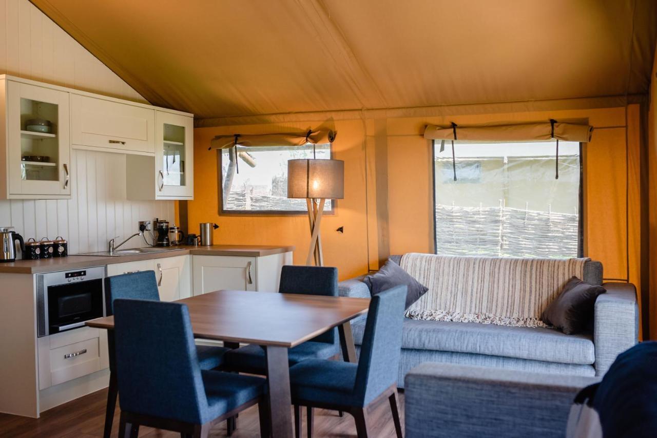 Hencote Vineyard Glamping Village Шрусбері Екстер'єр фото