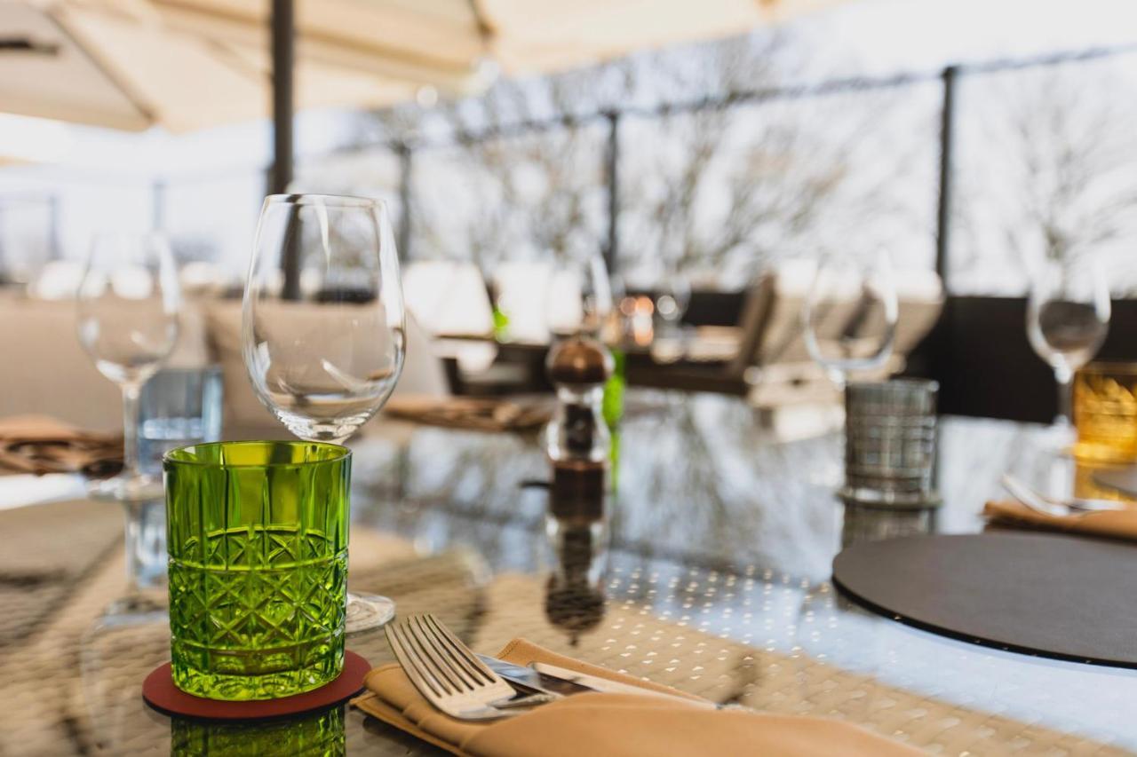 Hencote Vineyard Glamping Village Шрусбері Екстер'єр фото